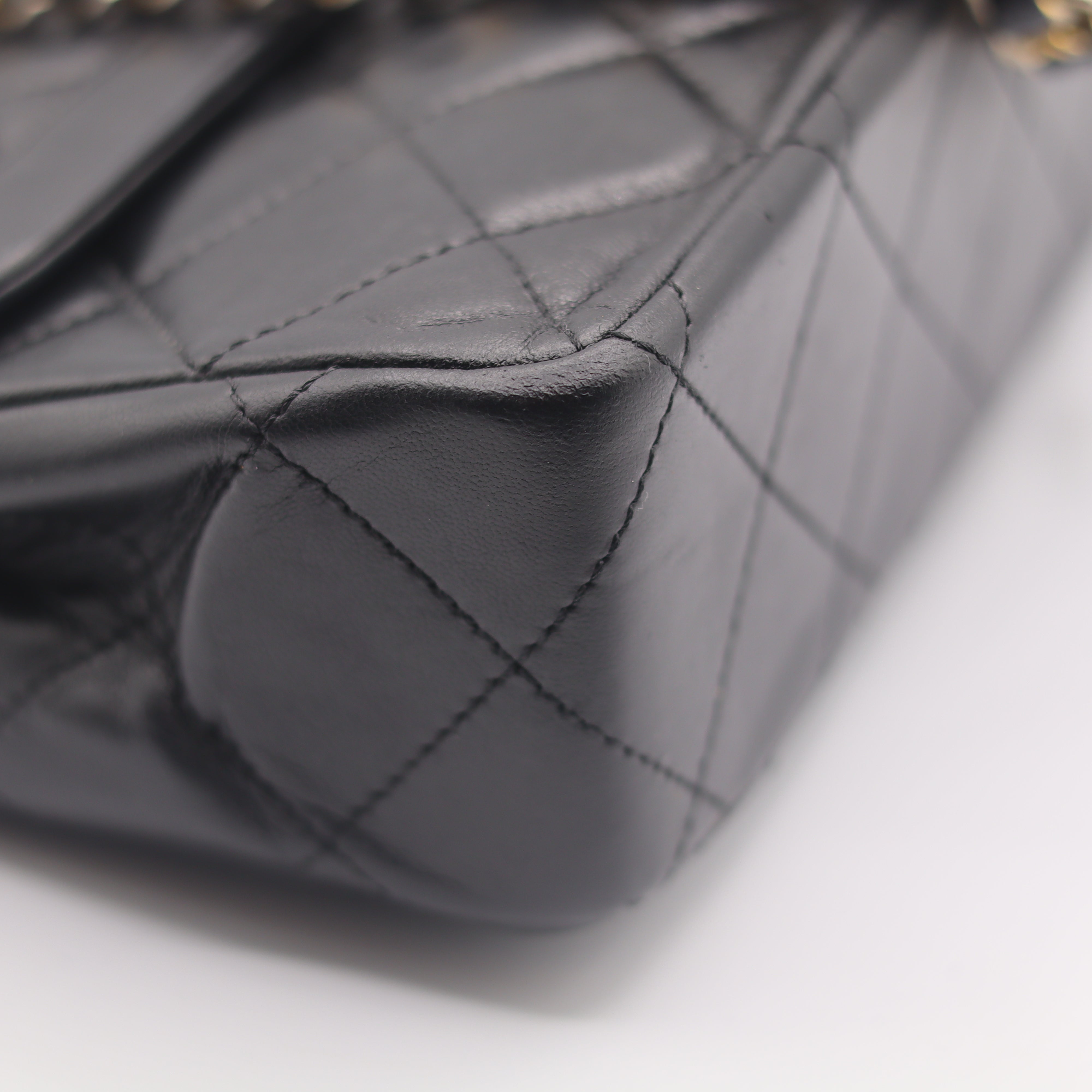 Sac à double rabat Paris Limited Edition 28 cm