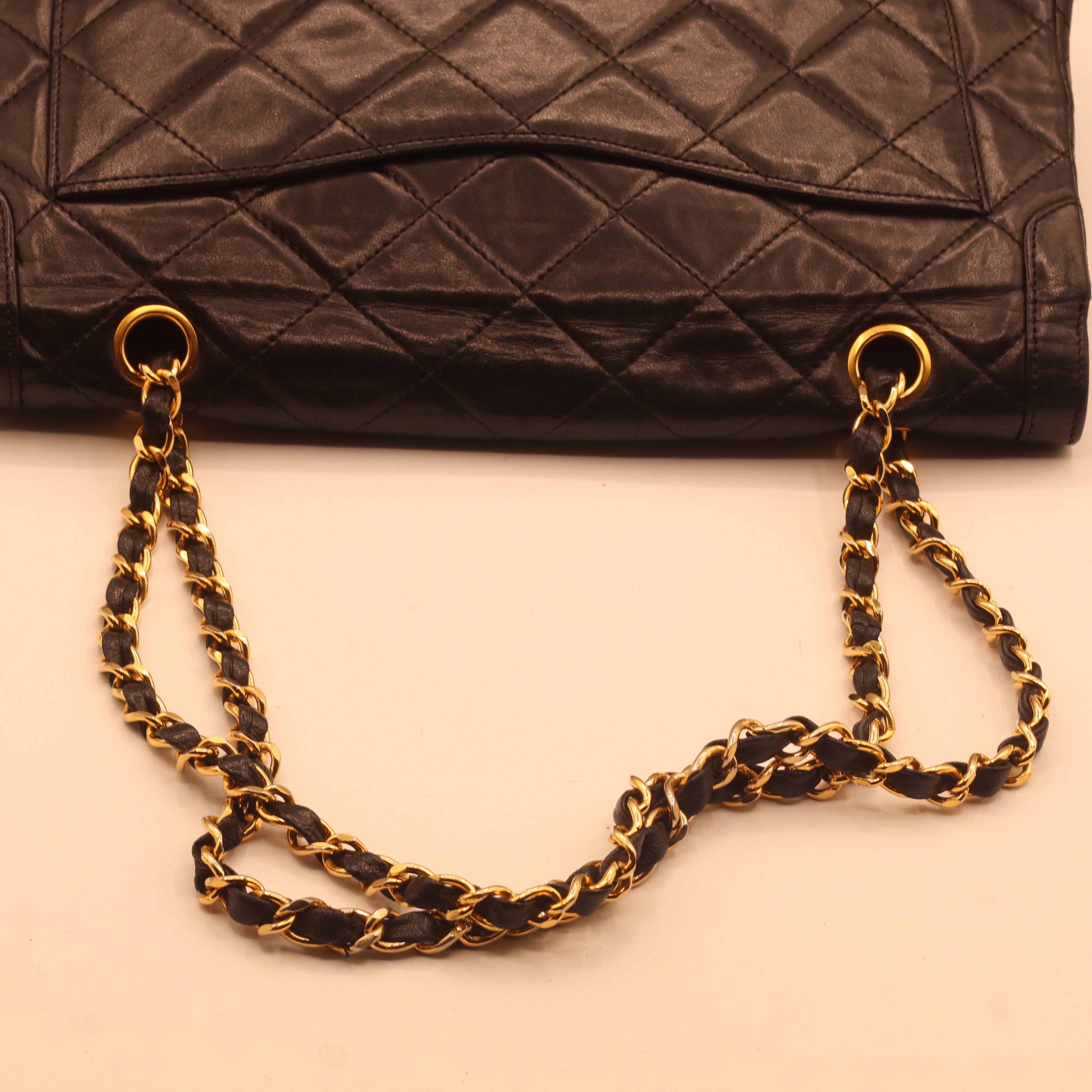 Sac à double rabat Paris limited edition 28 cm