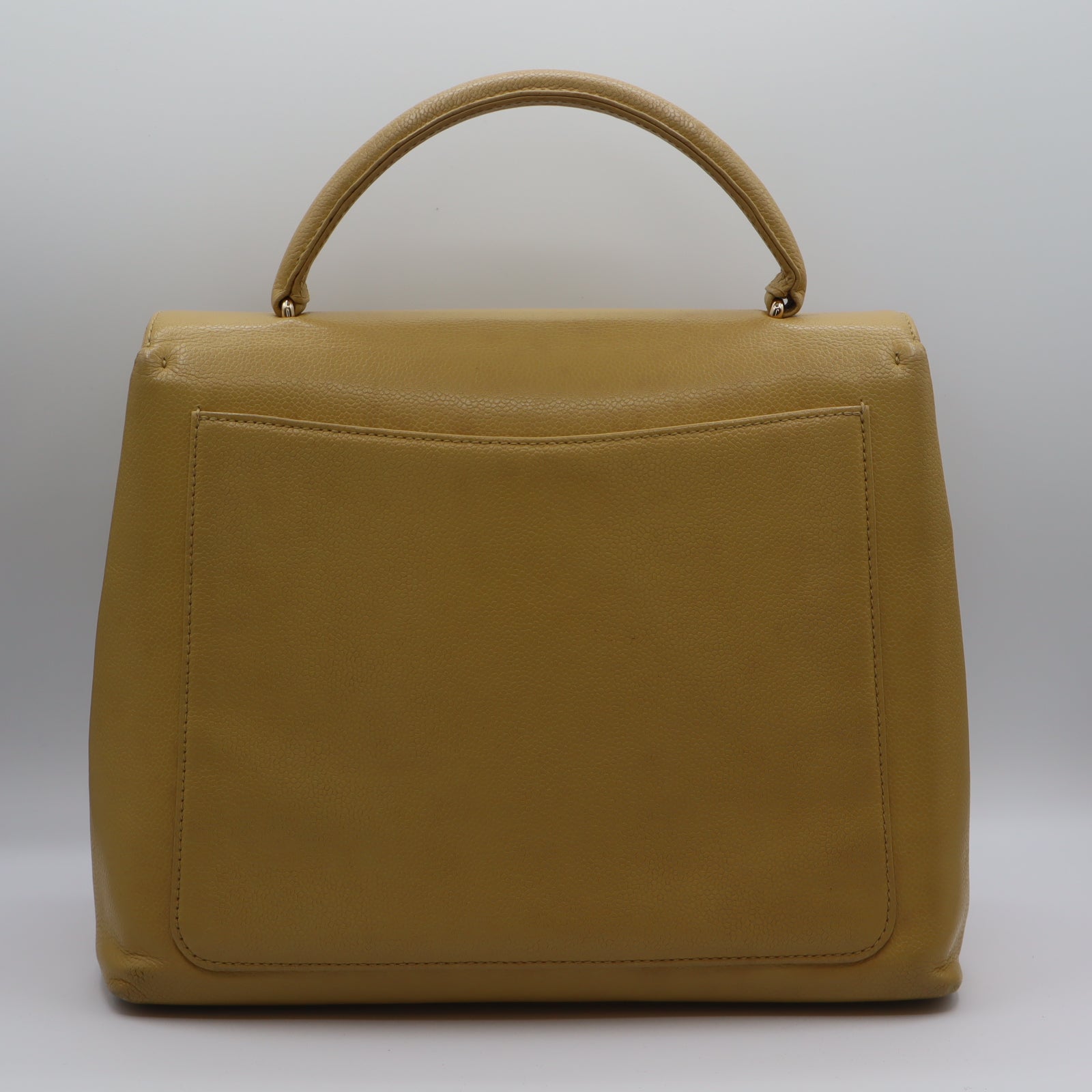 Timeless Flap Handle