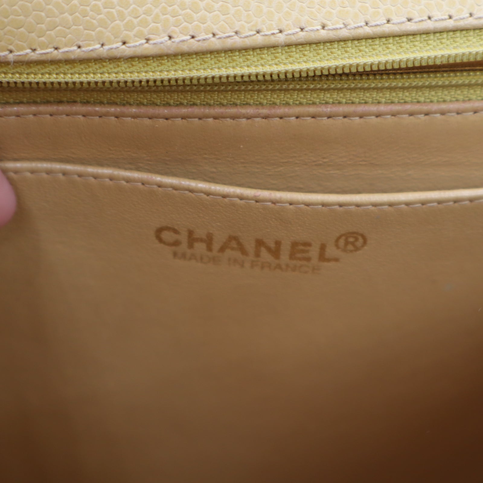 Timeless Flap Handle