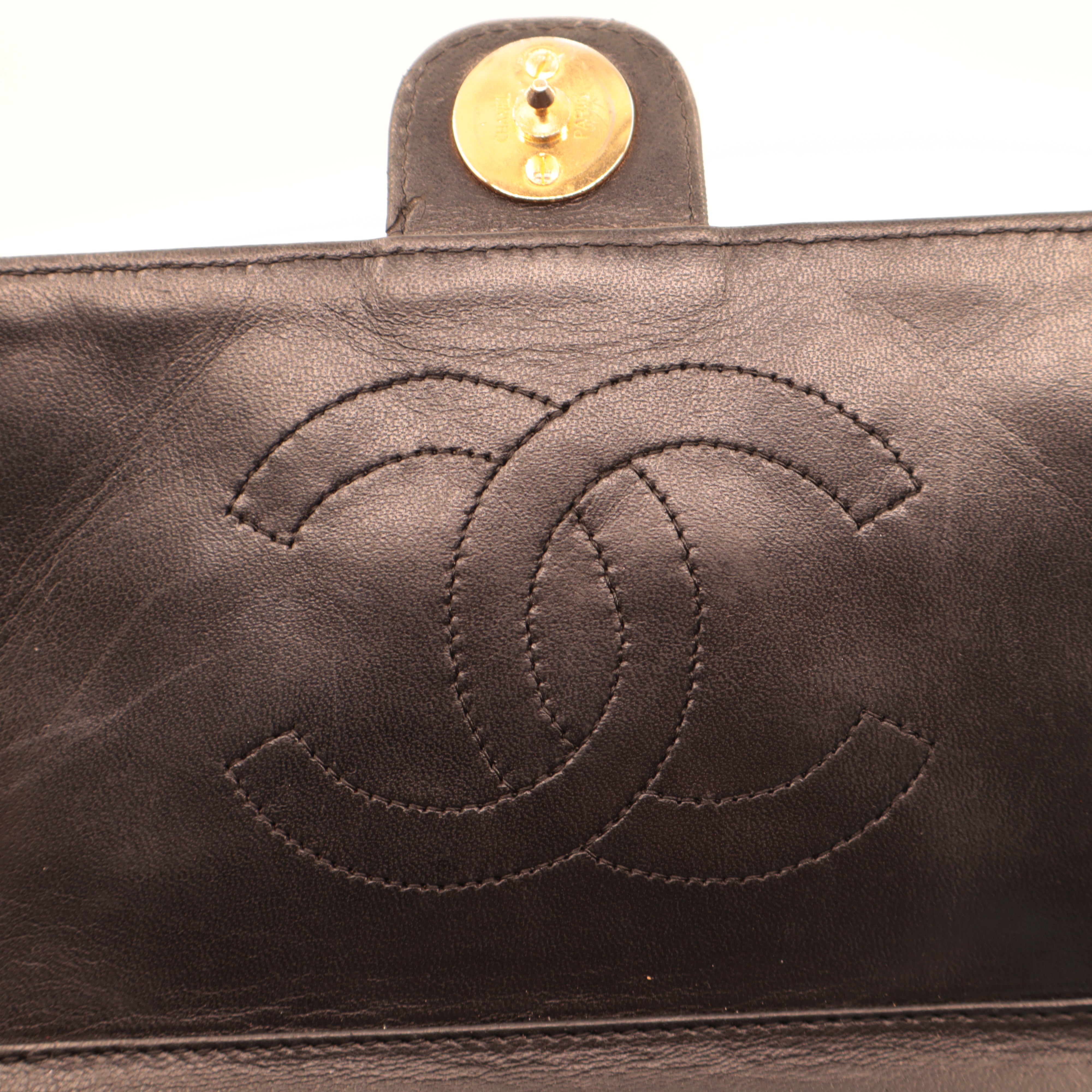 Sac à rabat classique 22 cm