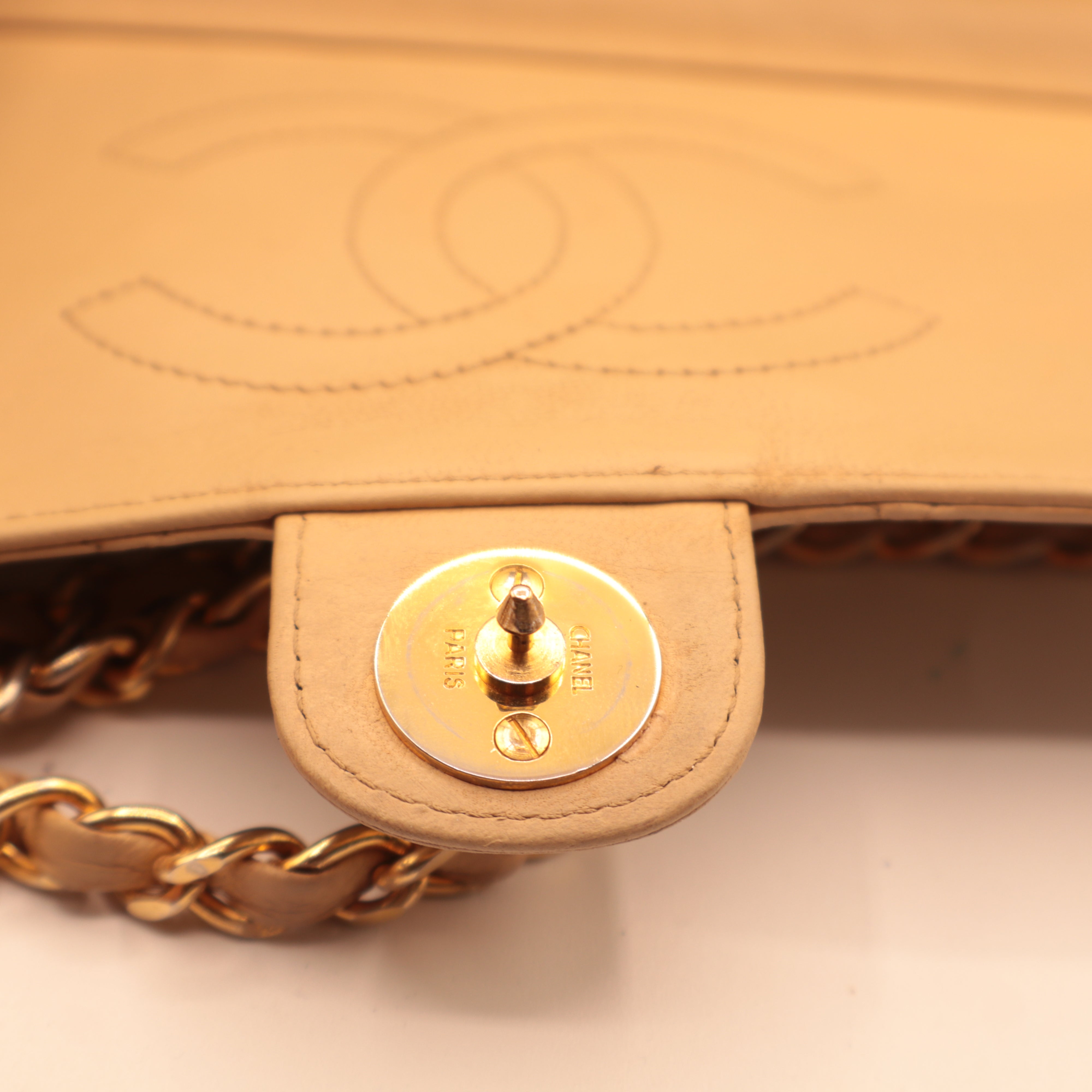 Sac à rabat classique 25 cm