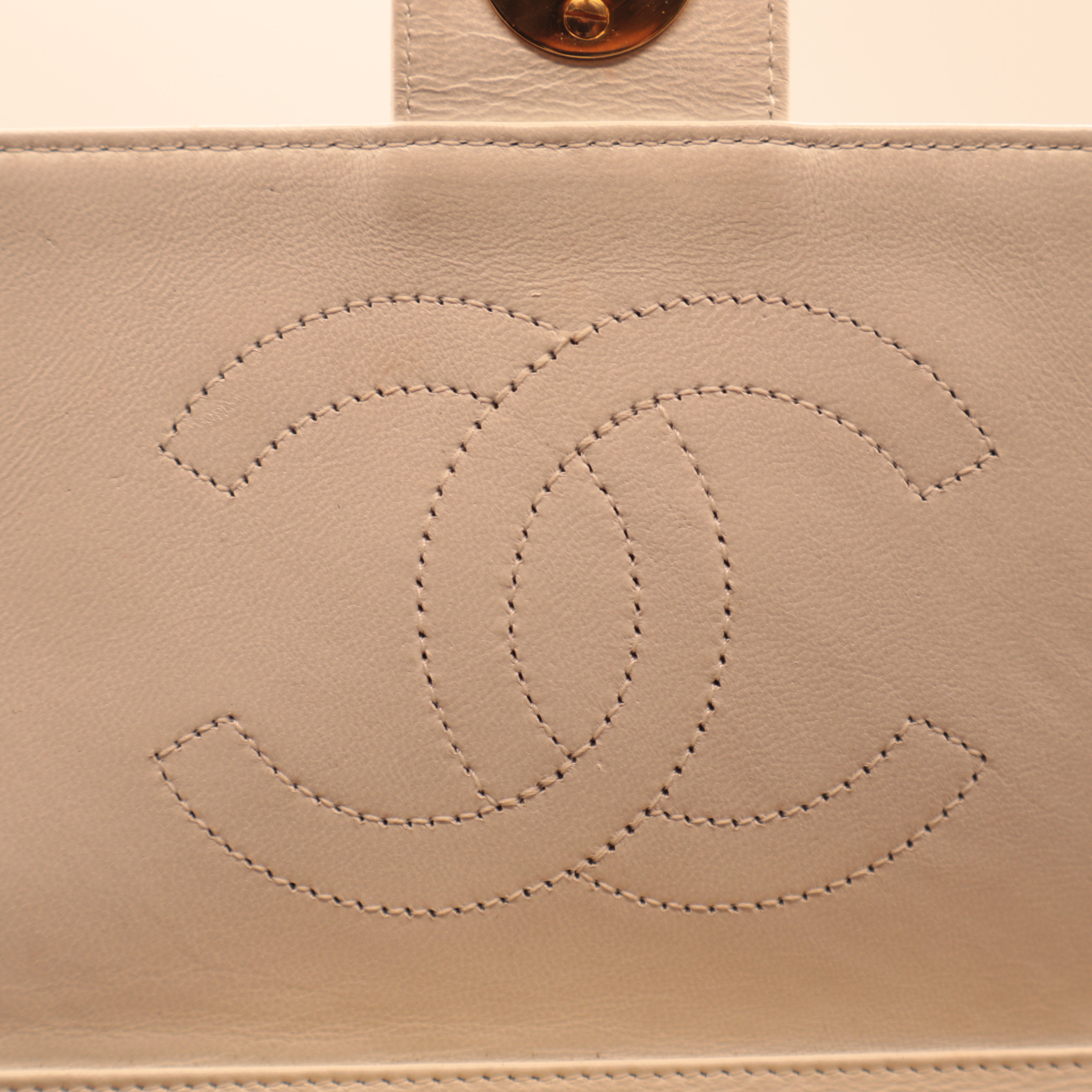 Sac à rabat classique 25 cm