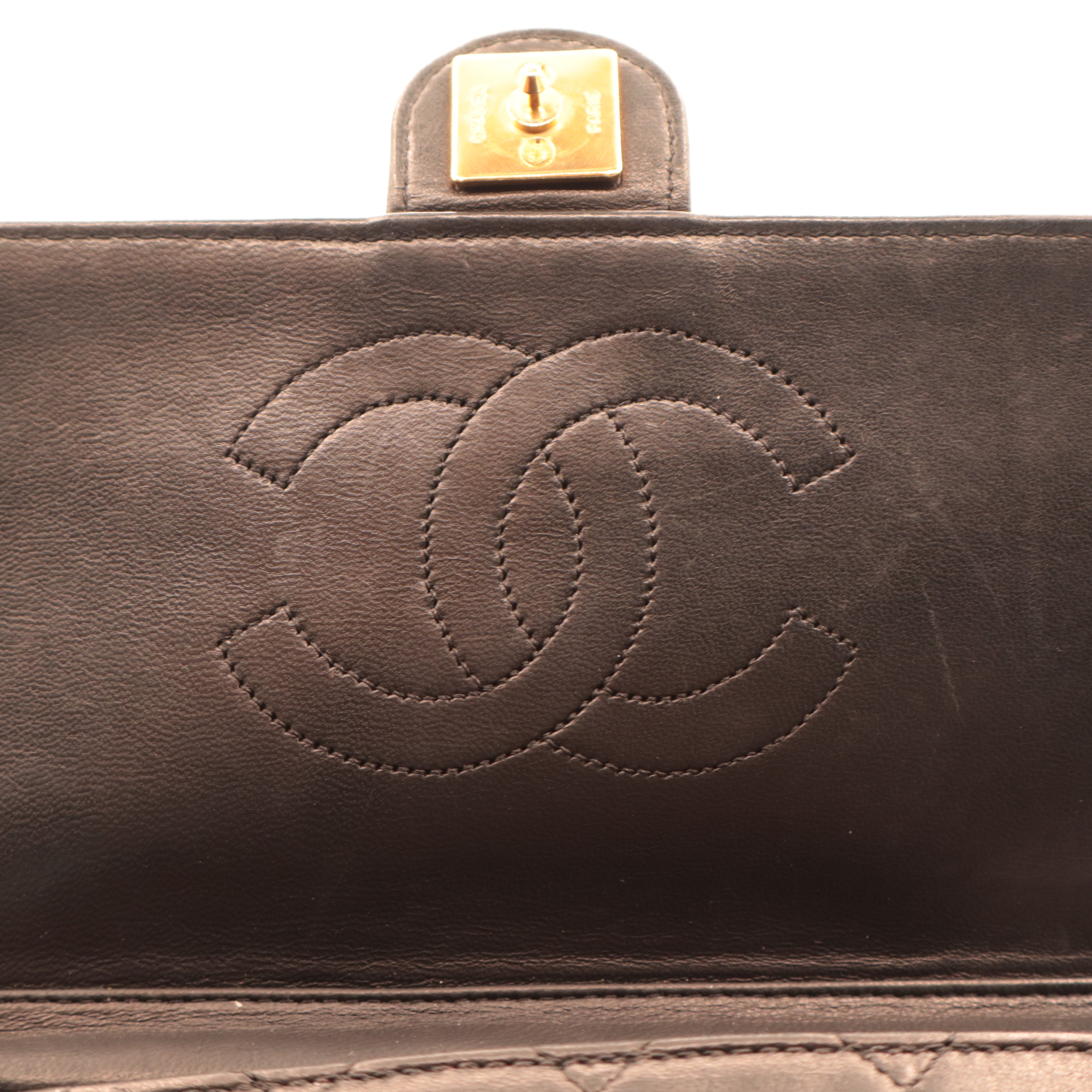 Sac à rabat classique 22 cm